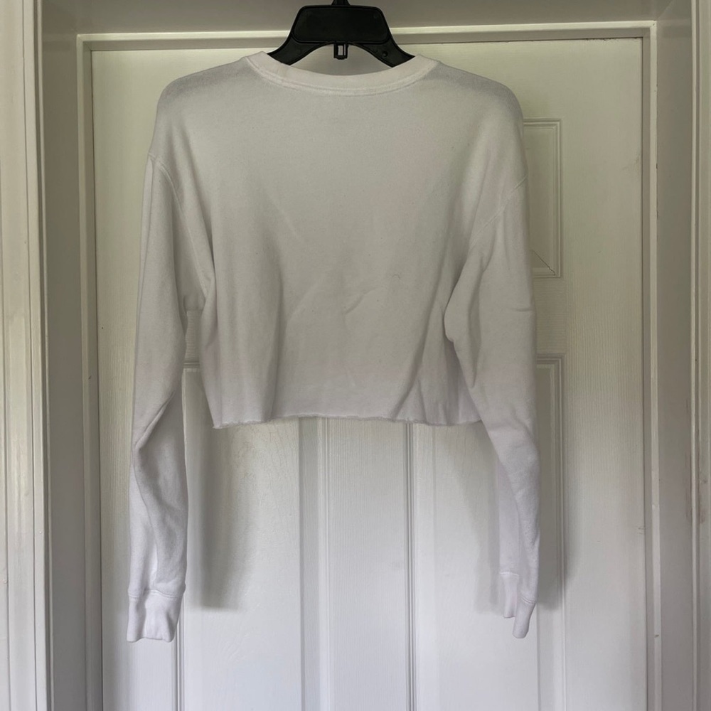 Victoria’s Secret Oversized Cropped White Top with PINK logo Size S - Picture 2 of 3